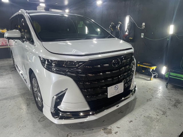 トヨタ アルファード 施工写真 (1)