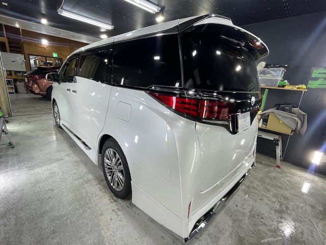 トヨタ アルファード 施工写真 (2)