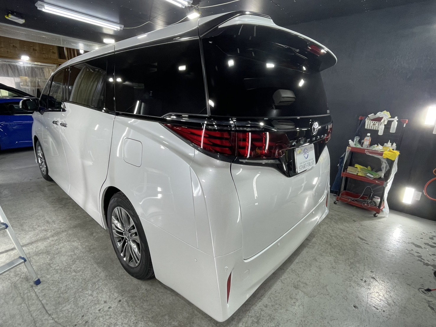 トヨタ アルファード 施工写真 (2)