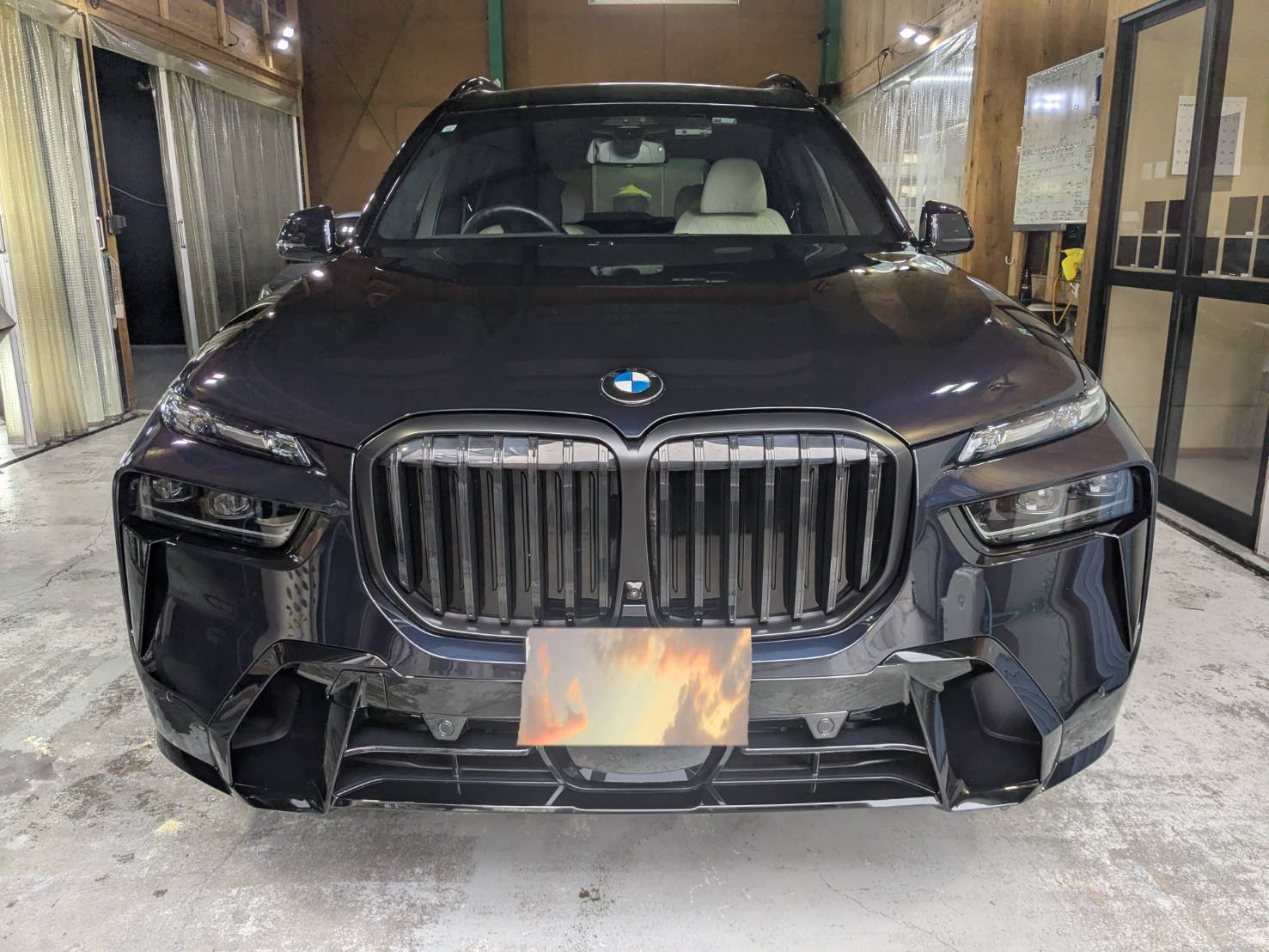BMW X7 施工写真 (2)
