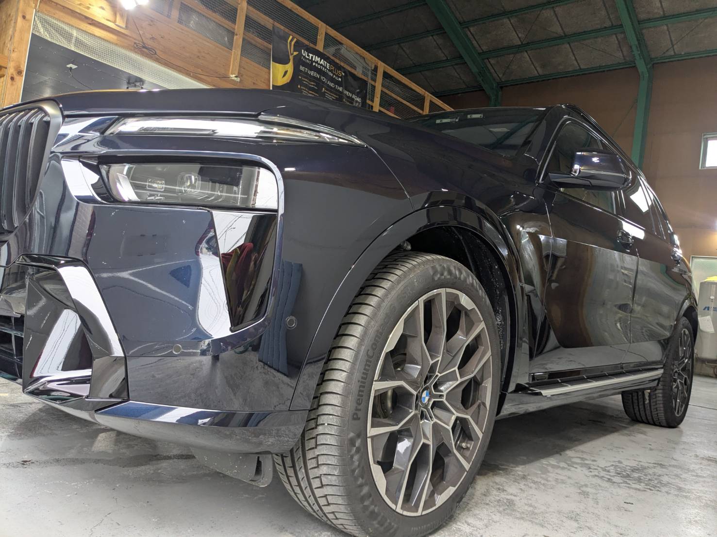 BMW X7 施工写真 (4)
