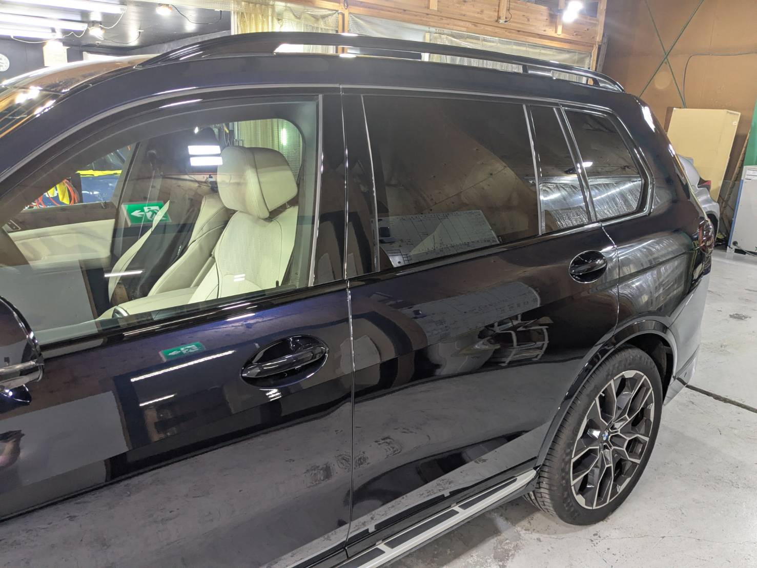 BMW X7 施工写真 (5)