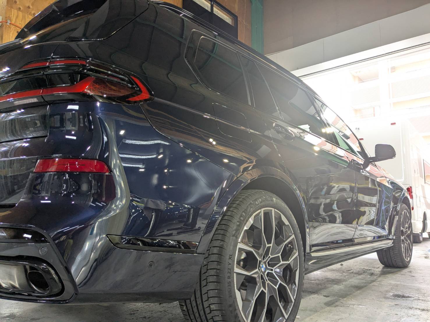 BMW X7 施工写真 (8)