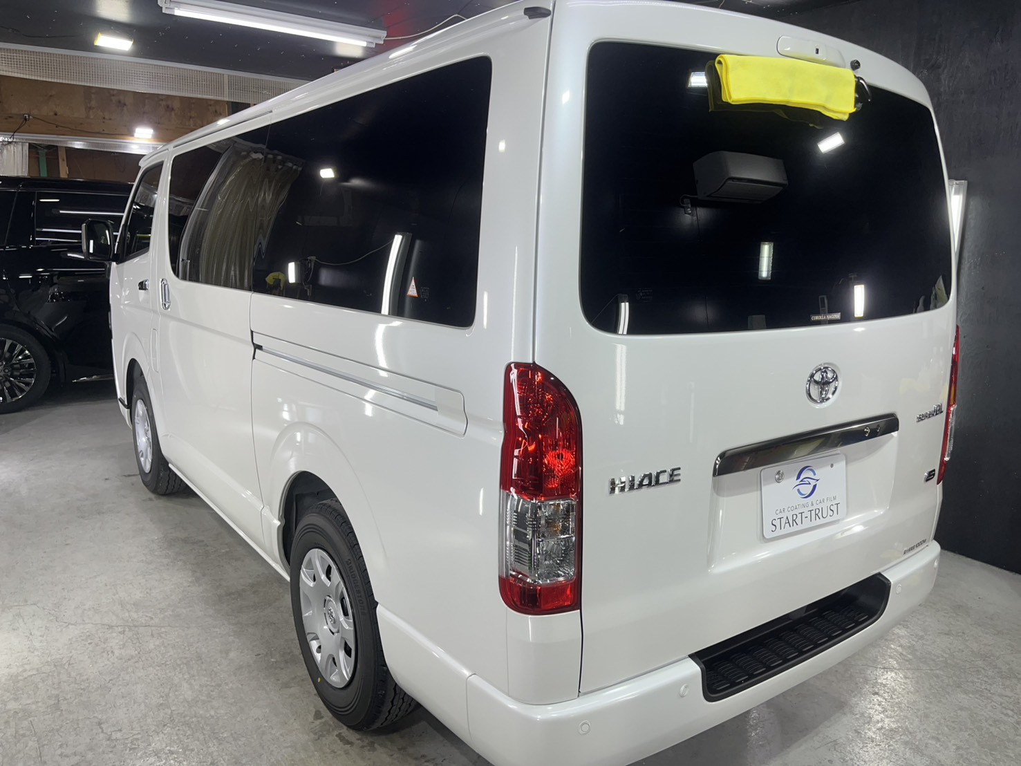 トヨタ ハイエース 施工写真 (6)