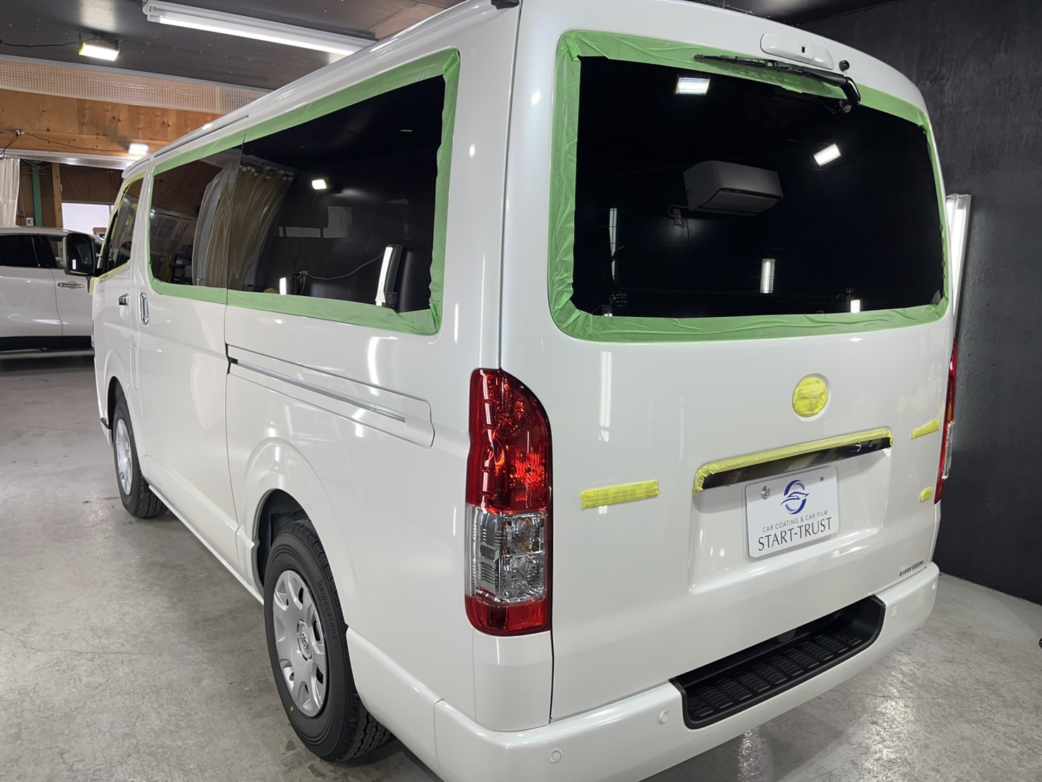トヨタ ハイエース 施工写真 (4)