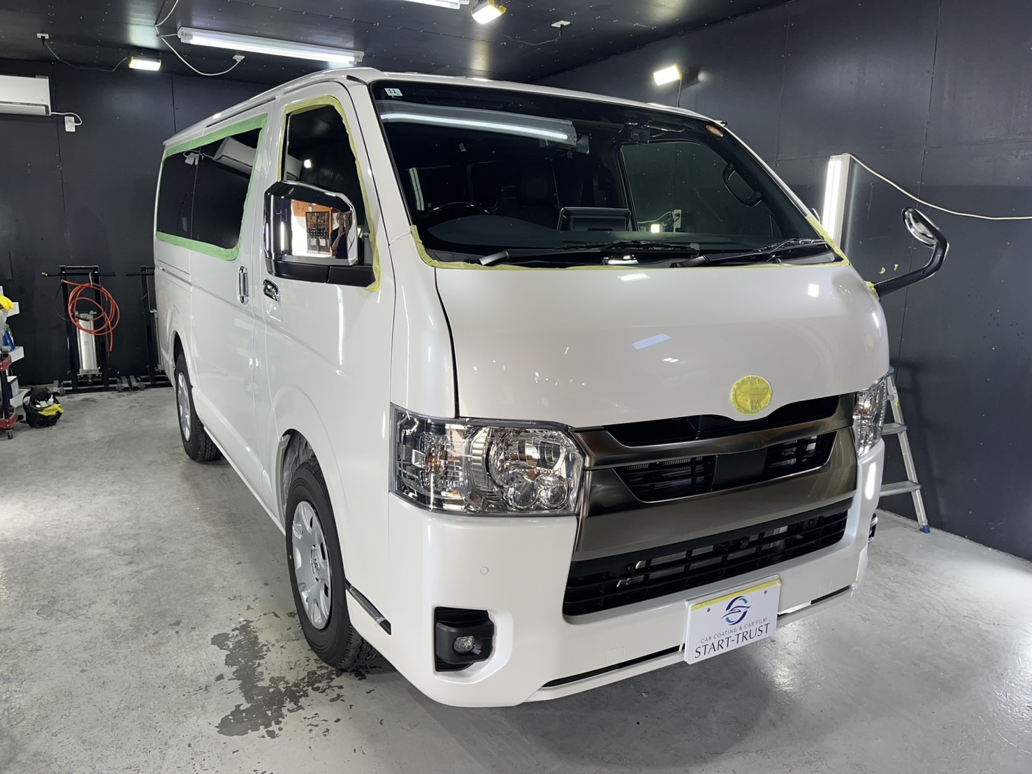 トヨタ ハイエース 施工写真 (3)