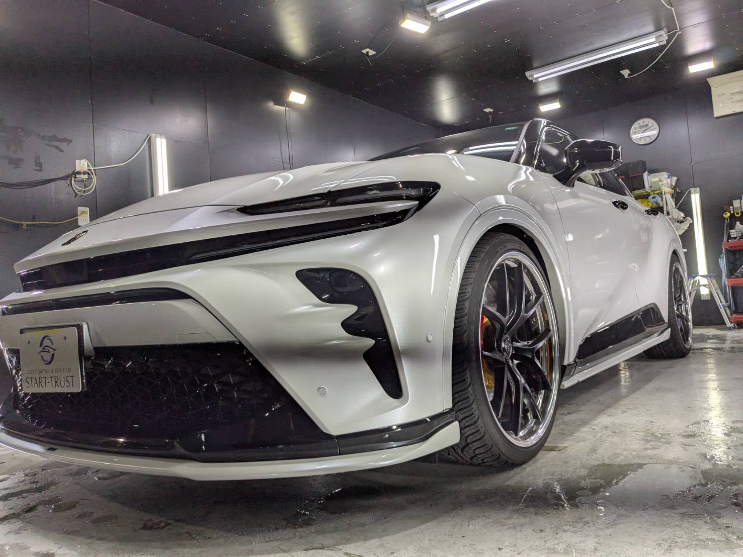 トヨタ クラウンスポーツ 施工写真 (3)