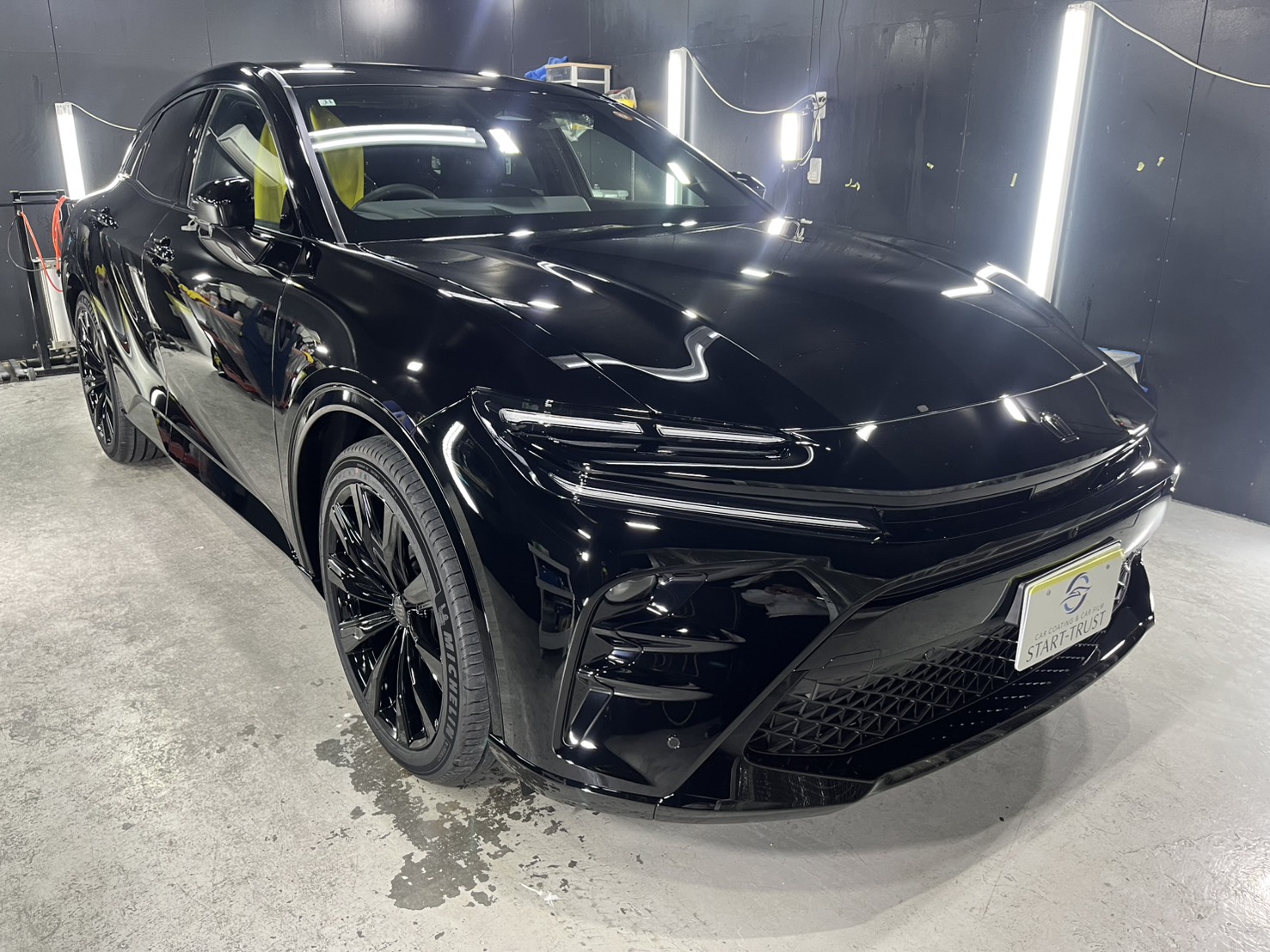 トヨタ クラウンスポーツ 施工写真 (5)