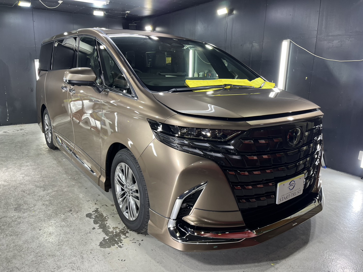トヨタ アルファード 施工写真 (4)