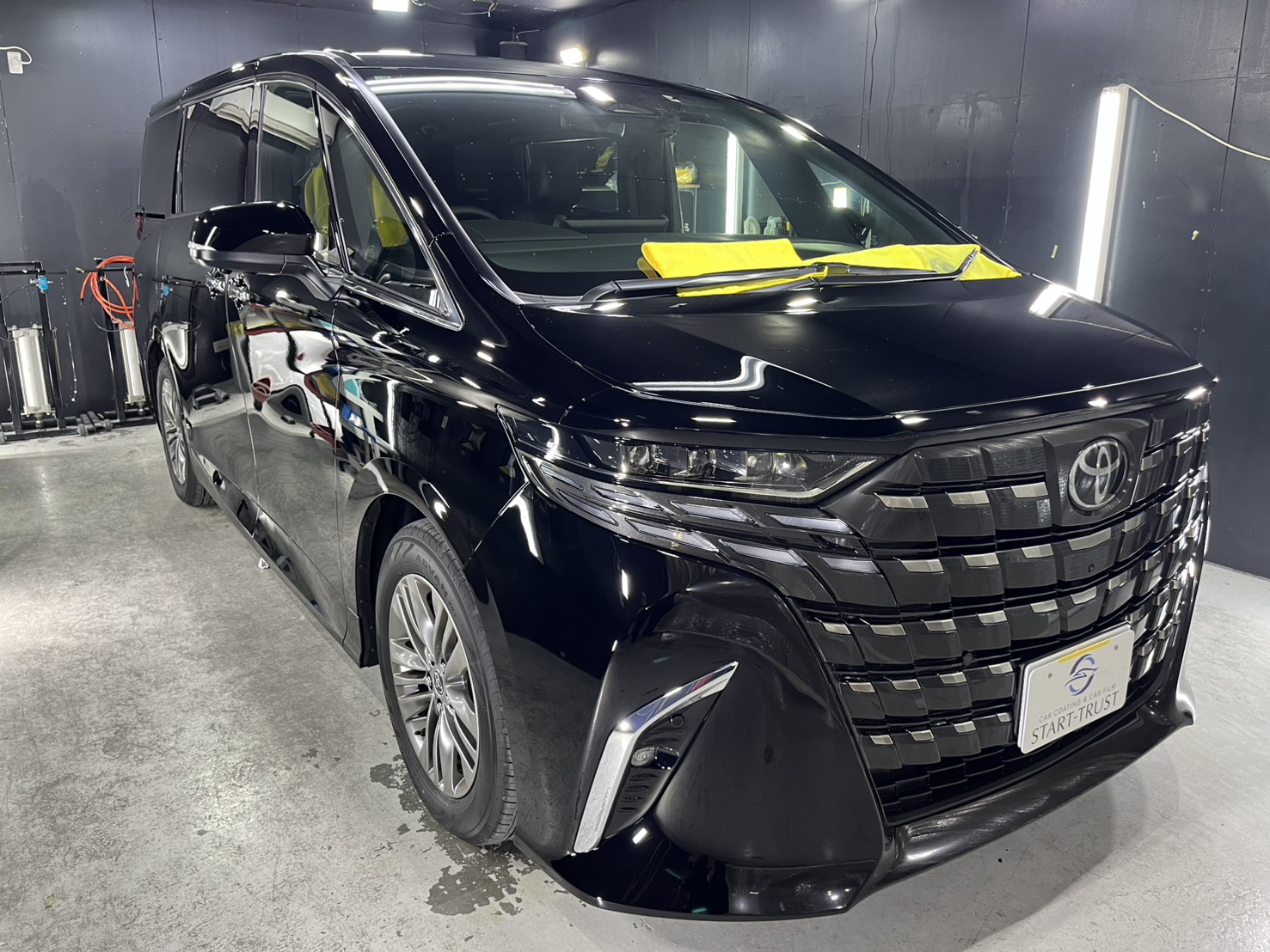 トヨタ アルファード 施工写真 (4)