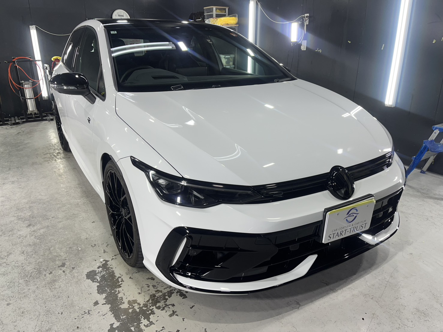 フォルクスワーゲン ゴルフR 施工写真 (5)
