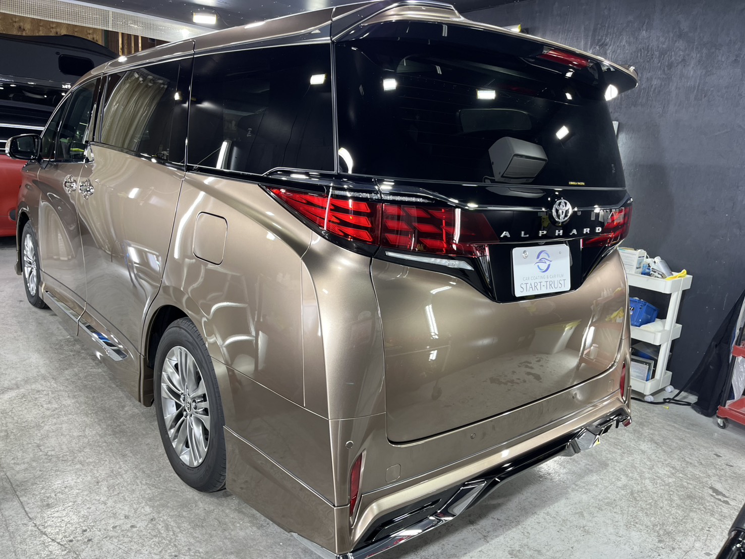 トヨタ アルファード 施工写真 (5)