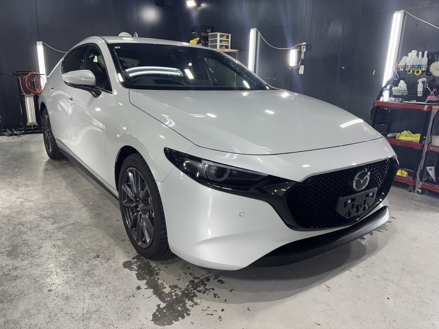マツダ 3 施工写真 (1)