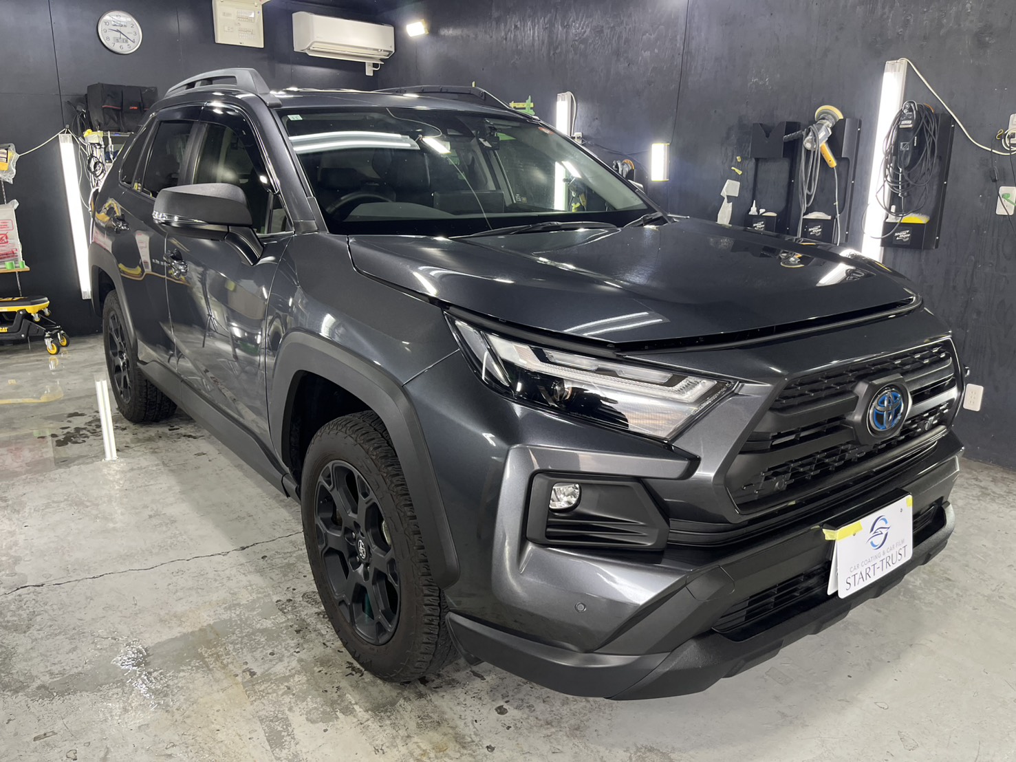 トヨタ RAV4 施工写真 (1)