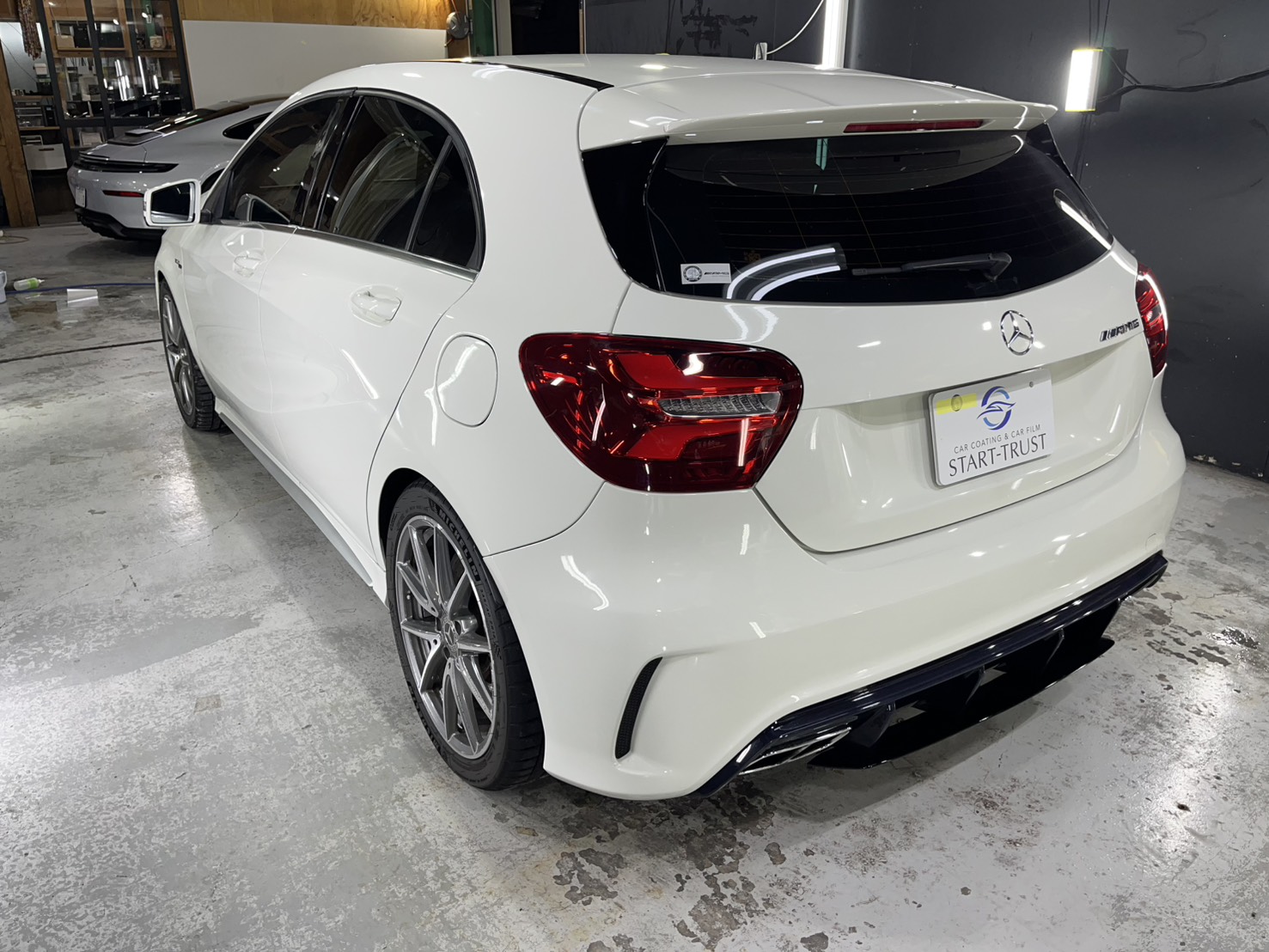 AMG A4 ガラスコーティング 施工前