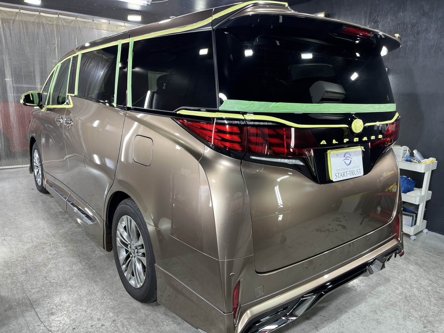 トヨタ アルファード 施工写真 (2)
