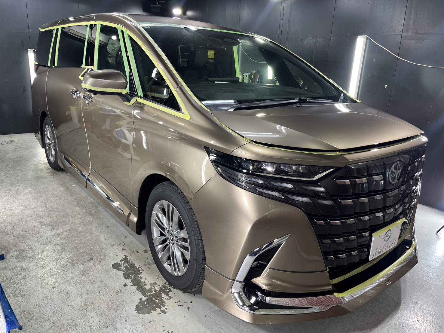 トヨタ アルファード 施工写真 (1)
