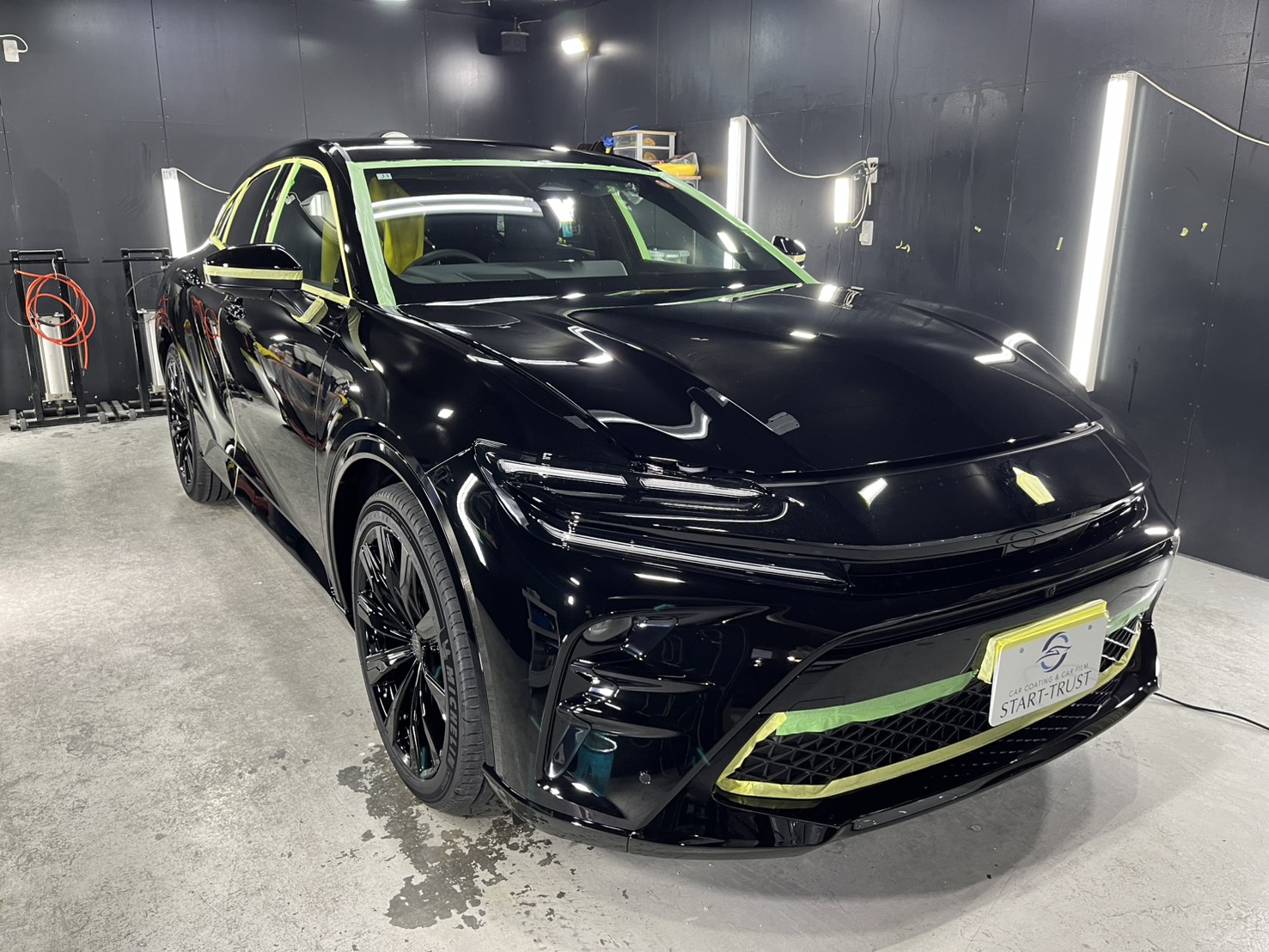 トヨタ クラウンスポーツ 施工写真 (3)