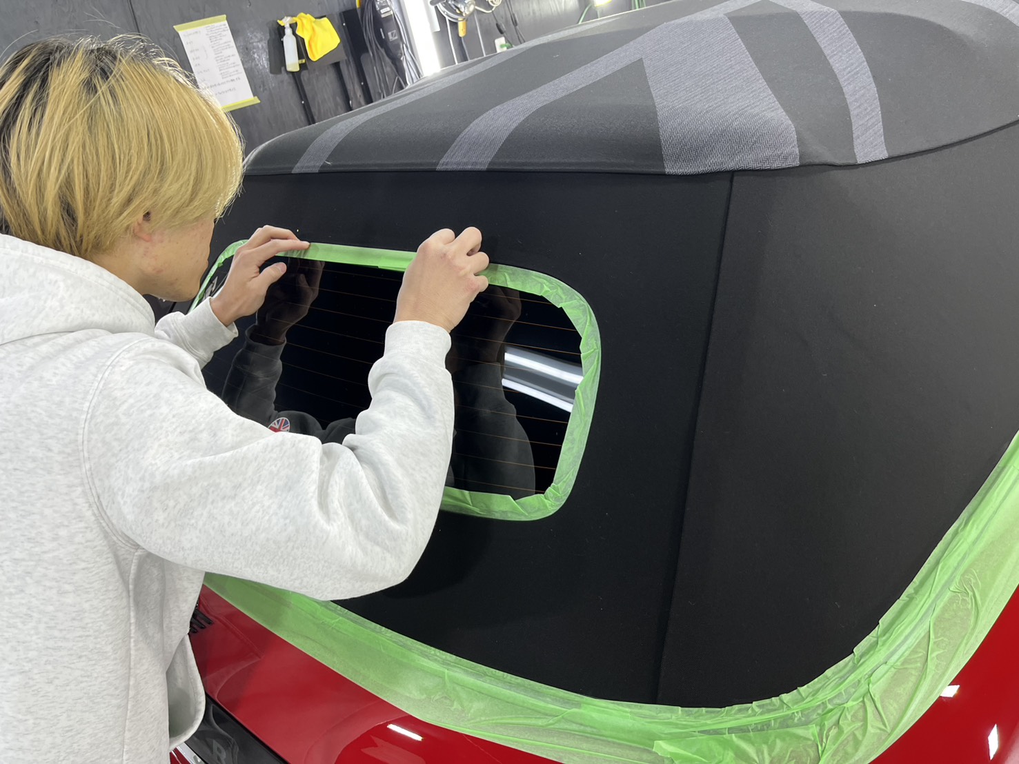 MINI ジョンクーパーワークス 施工写真 (3)