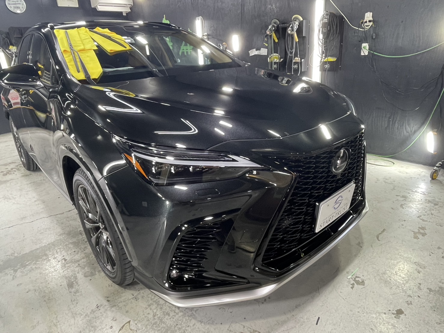 レクサス NX350h 施工写真 (6)