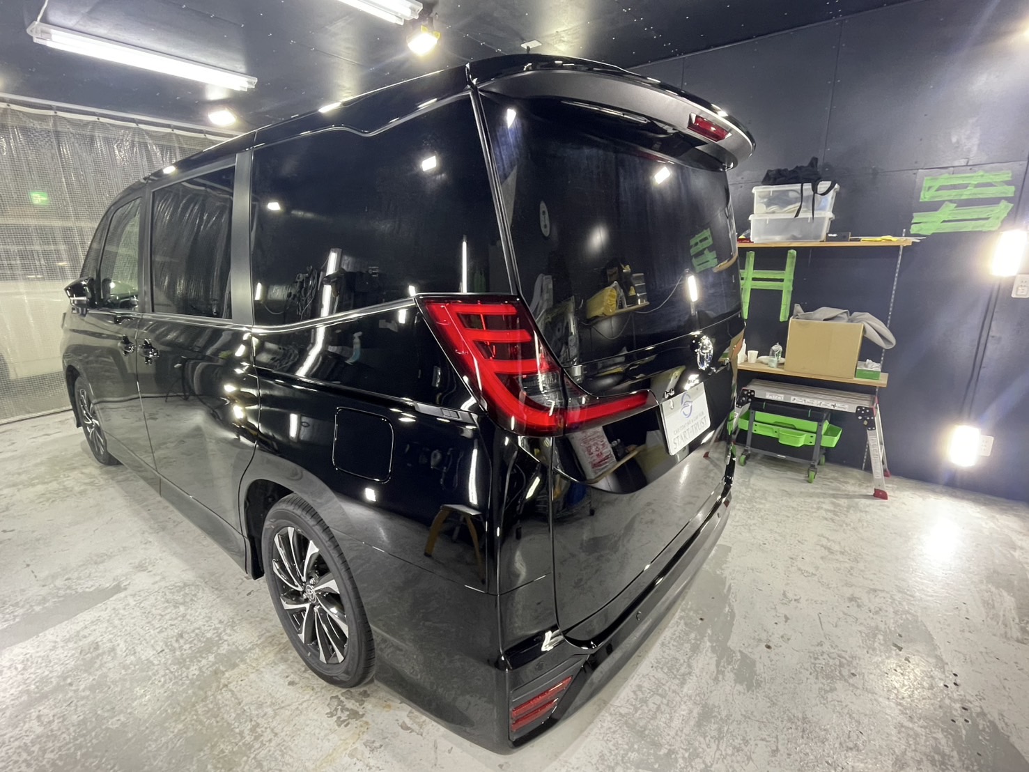 トヨタ ノア 施工写真 (5)