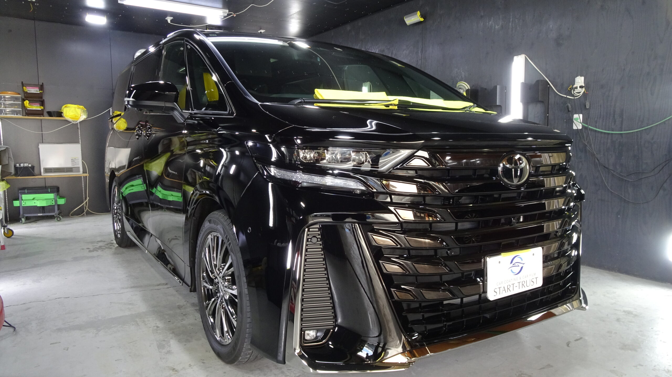 トヨタ ヴェルファイア 施工写真 (6)