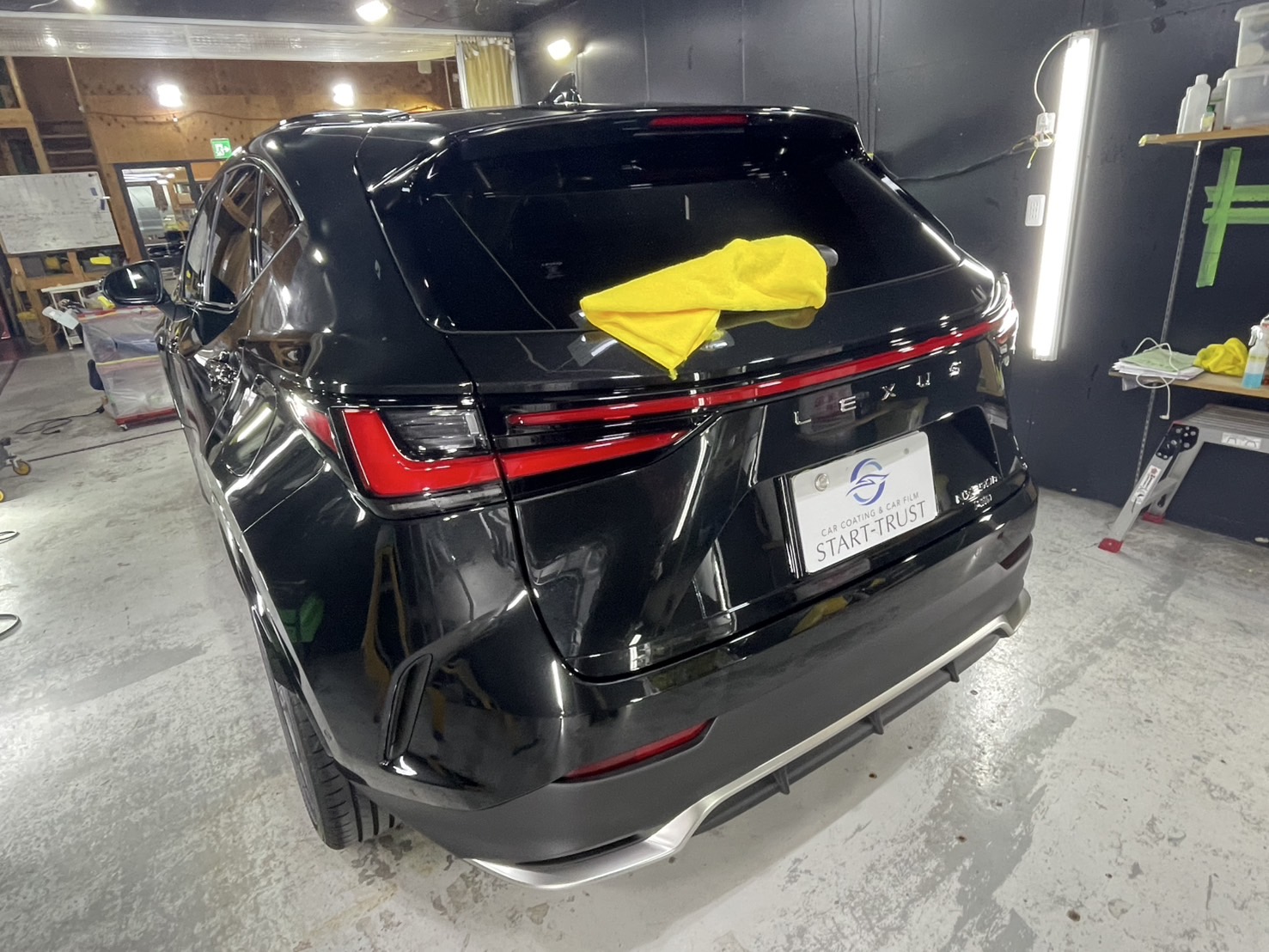 レクサス NX350h 施工写真 (7)