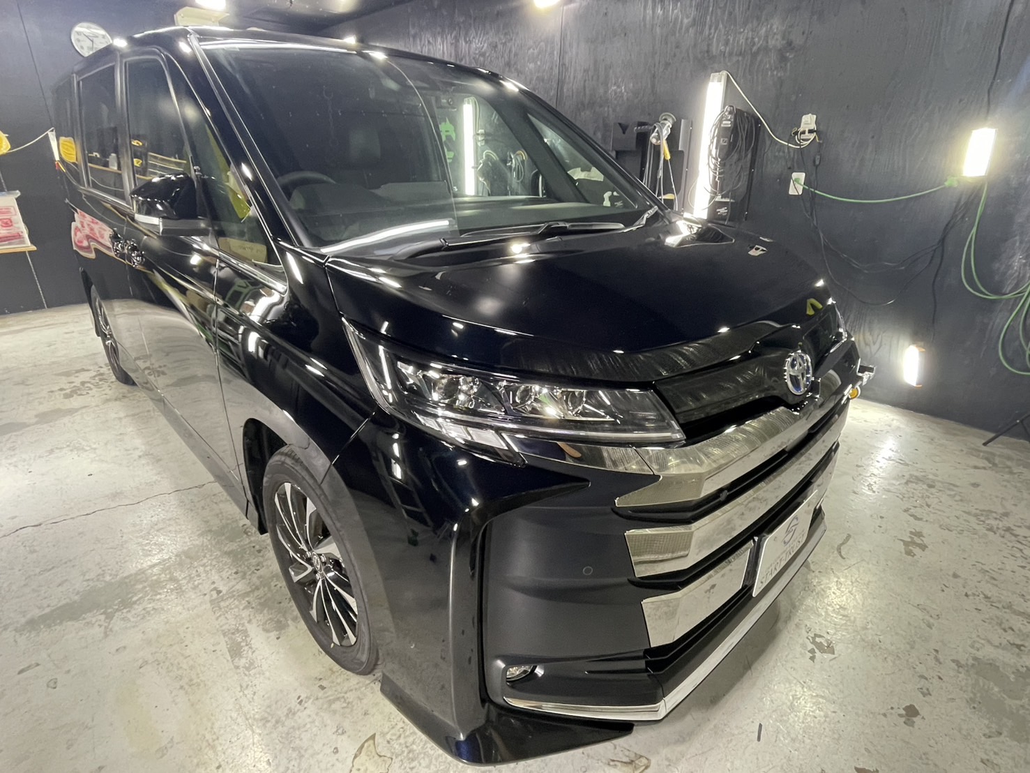 トヨタ ノア 施工写真 (4)