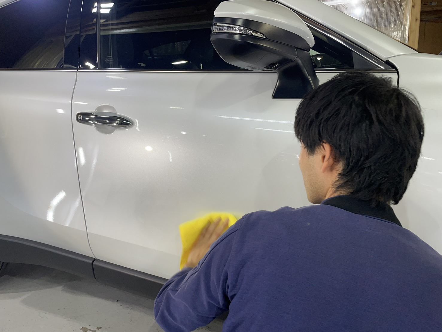 トヨタ X1 セラミックコーティング 施工前