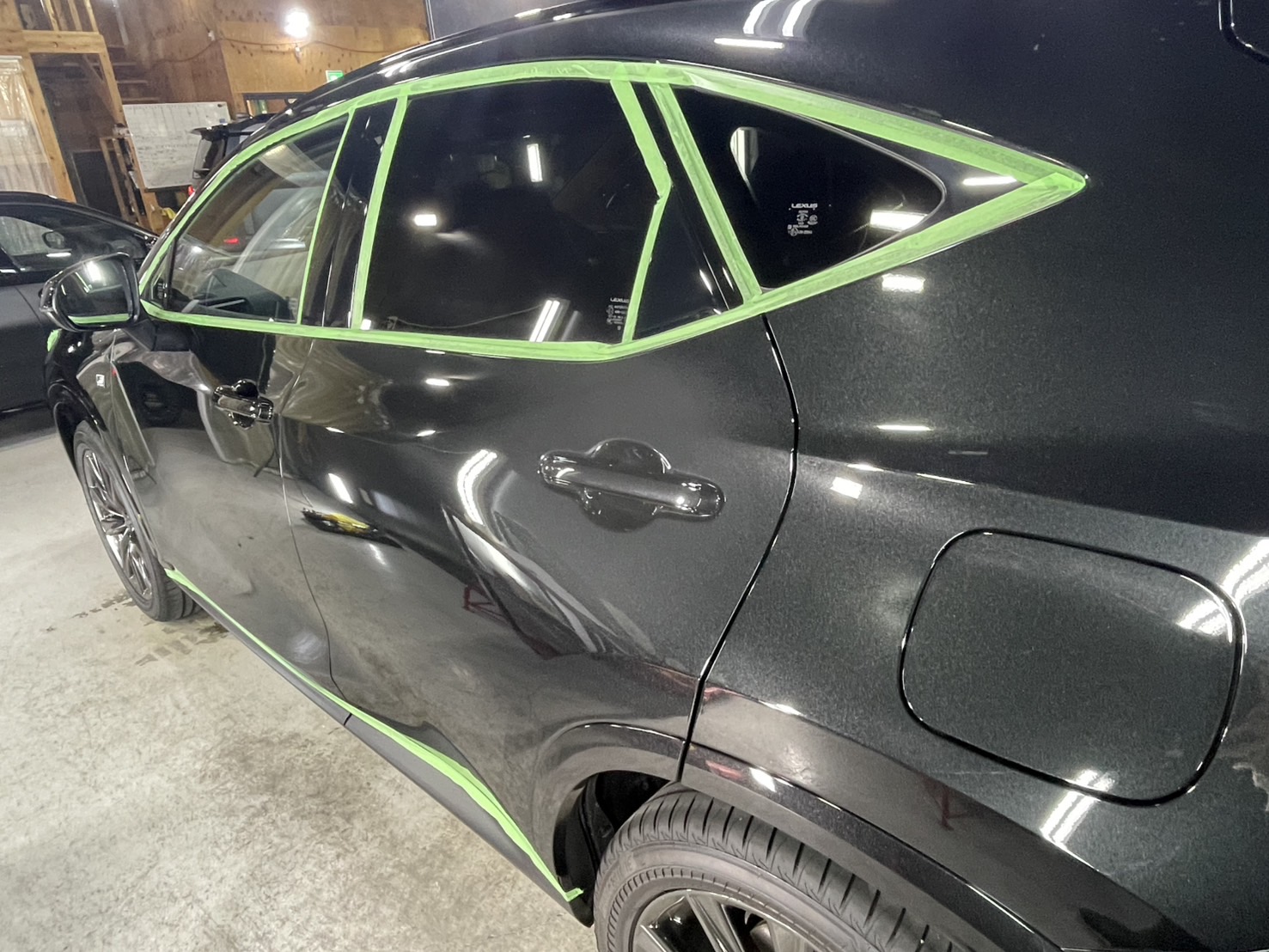 レクサス NX350h 施工写真 (4)