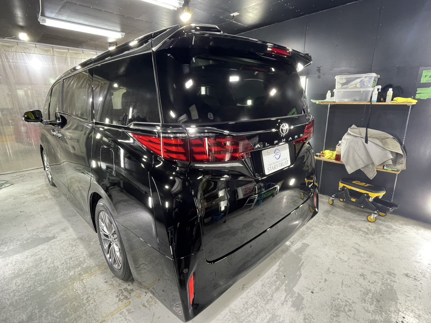トヨタ アルファード 施工写真 (2)