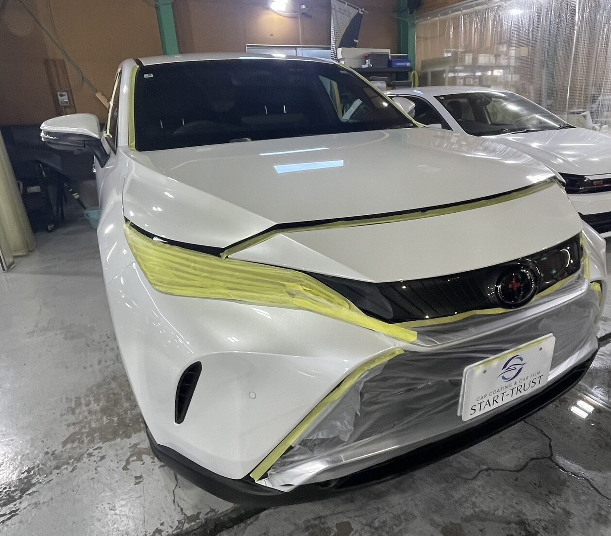 トヨタ X1 セラミックコーティング 施工前