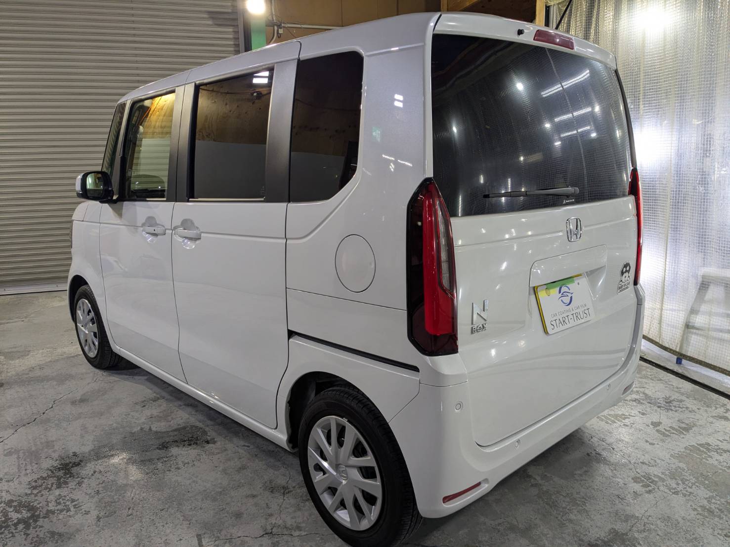 ホンダ N-BOX 施工写真 (4)