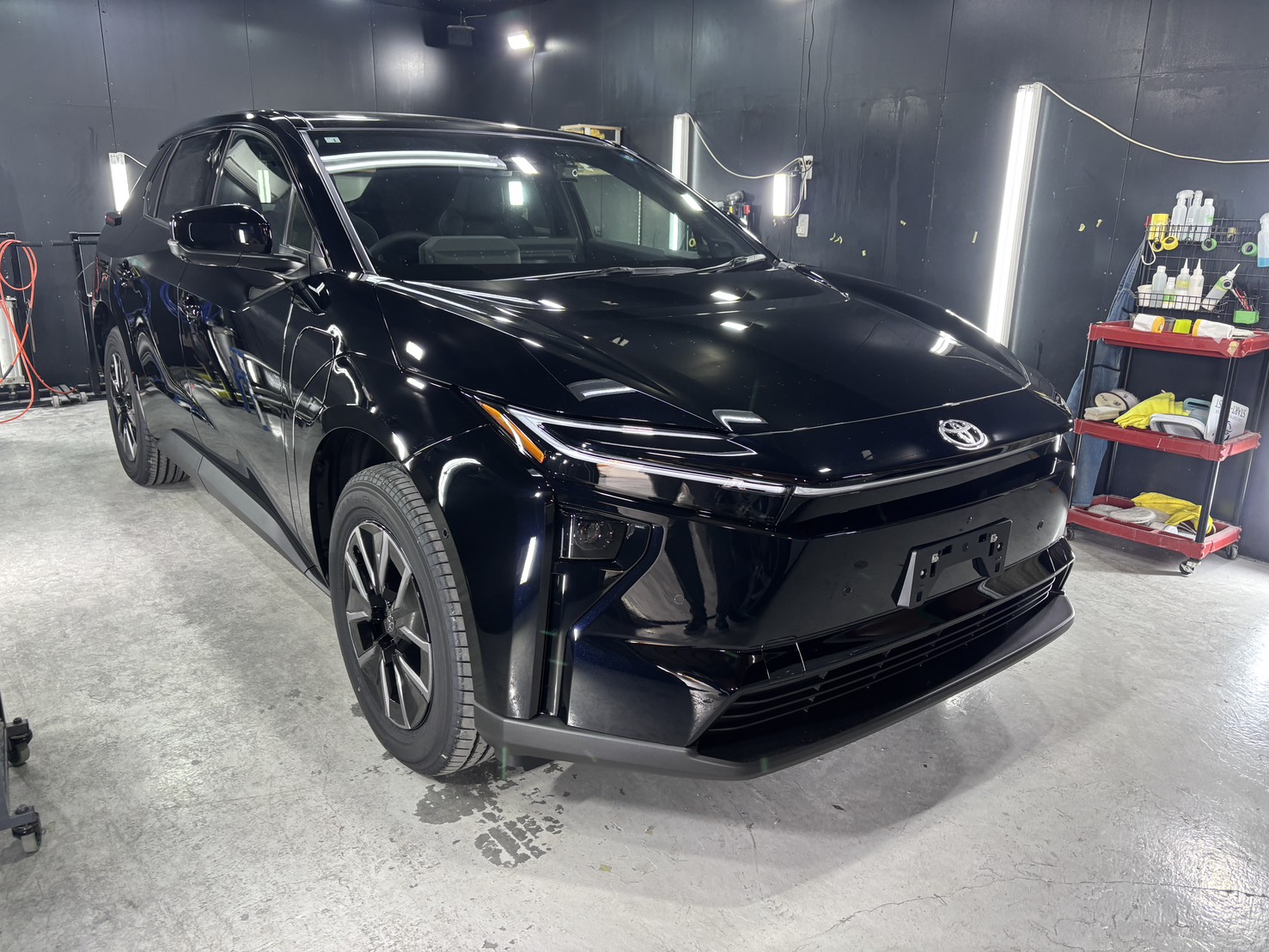 トヨタ BZ4X 施工写真 (6)