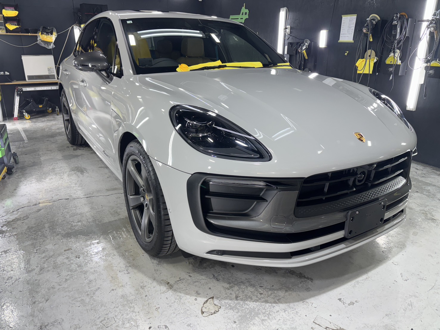 ポルシェ マカン 施工写真 (5)