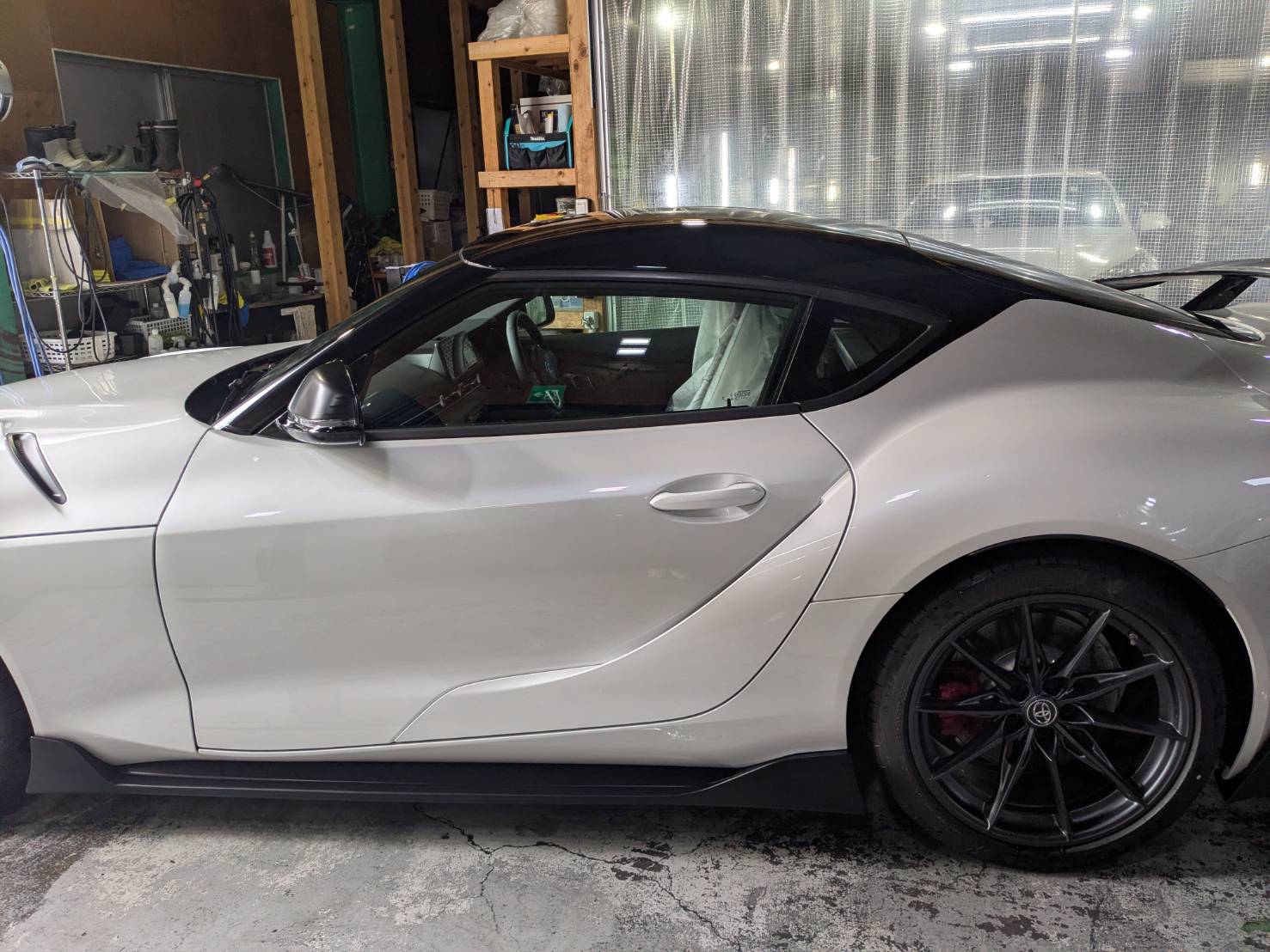 トヨタ GRスープラ 施工写真 (7)