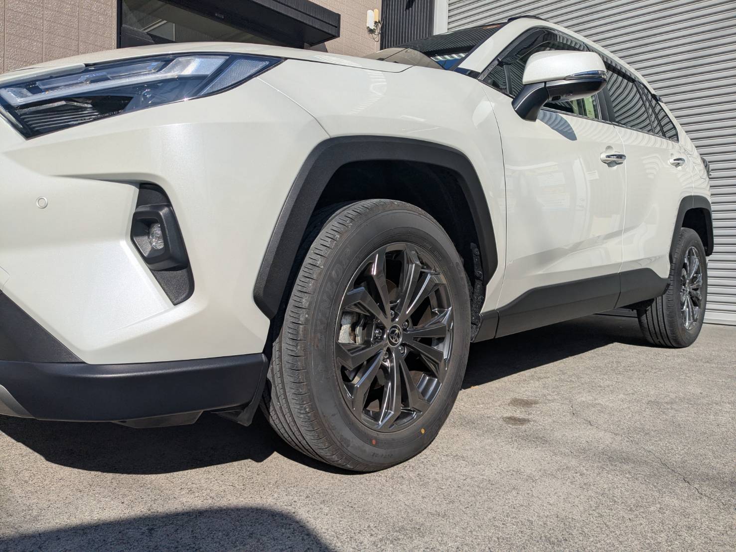 トヨタ RAV4 施工写真 (8)