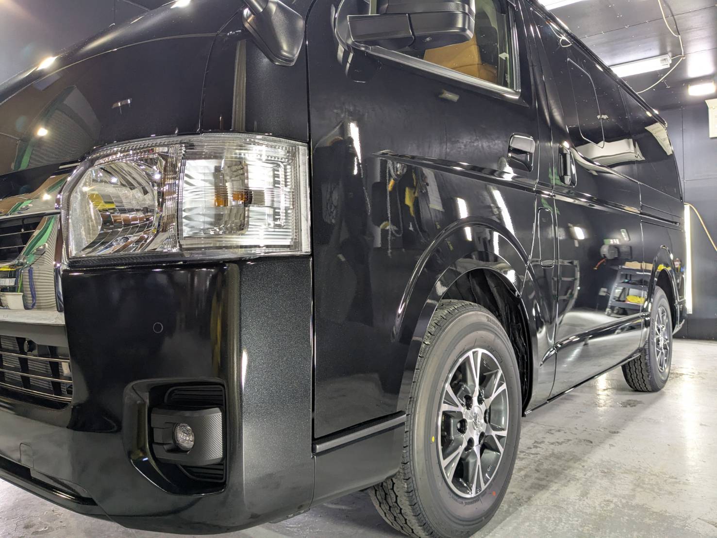 トヨタ ハイエース 施工写真 (7)