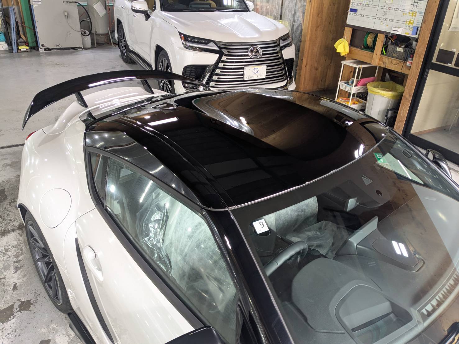 トヨタ GRスープラ 施工写真 (8)