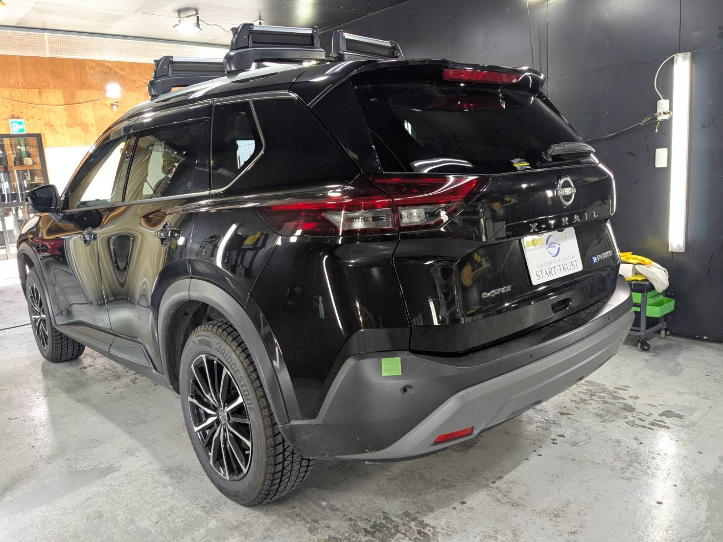 日産 エクストレイル カーフィルム 施工前