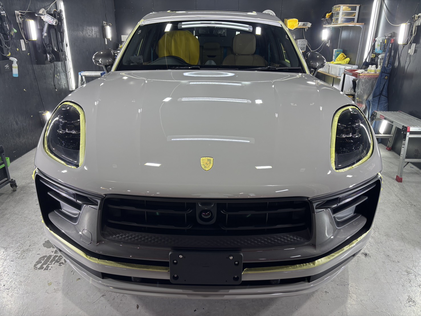 ポルシェ マカン 施工写真 (3)