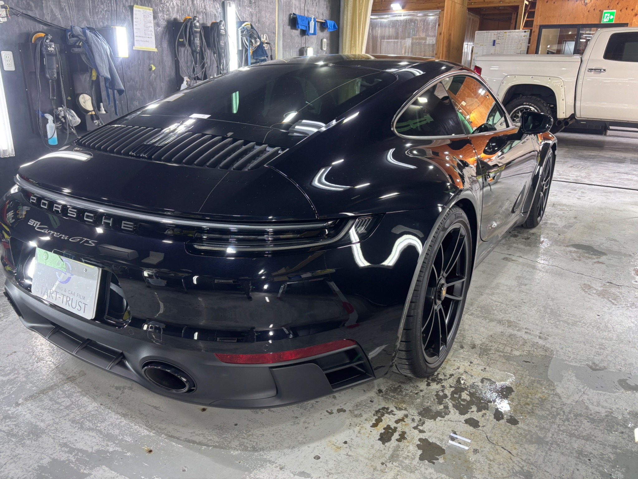 ポルシェ 911 セラミックコーティングの仕上がり