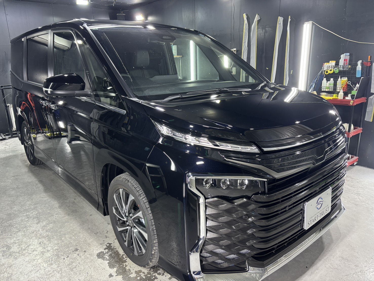 トヨタ VOXY 施工写真 (6)