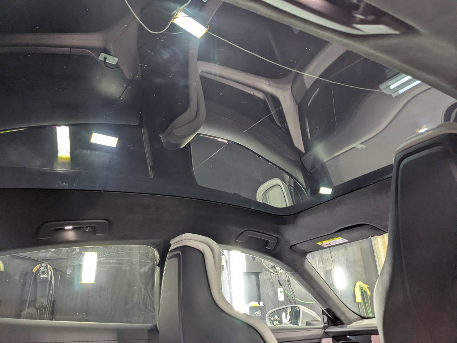 ポルシェ タイカンGTS 施工写真 (13)