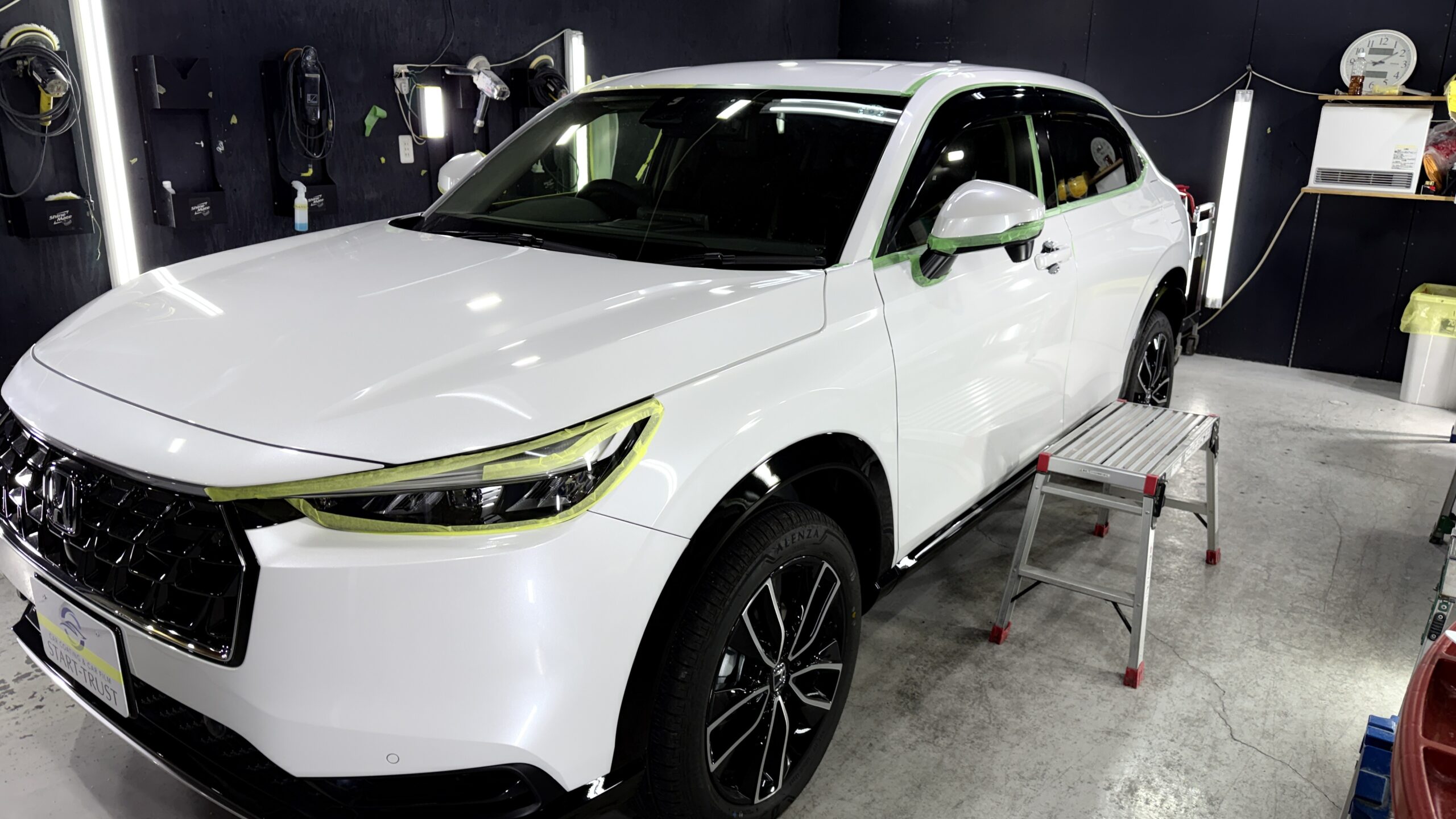ホンダ ヴェゼル 施工写真 (3)
