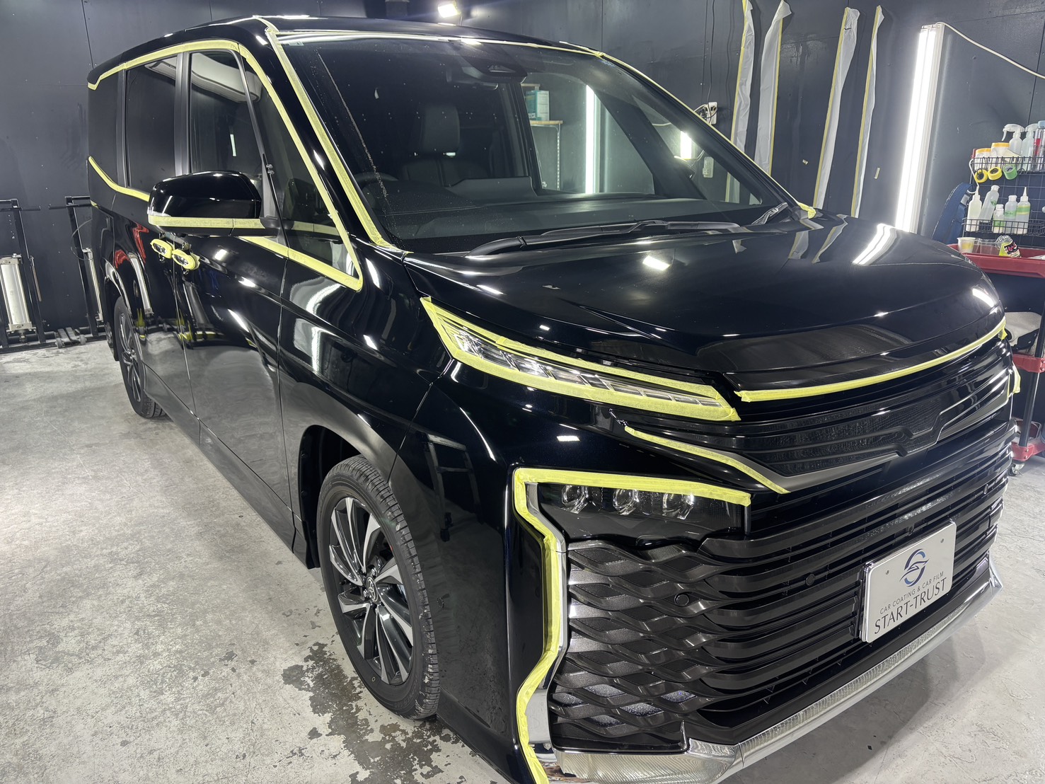 トヨタ VOXY 施工写真 (4)