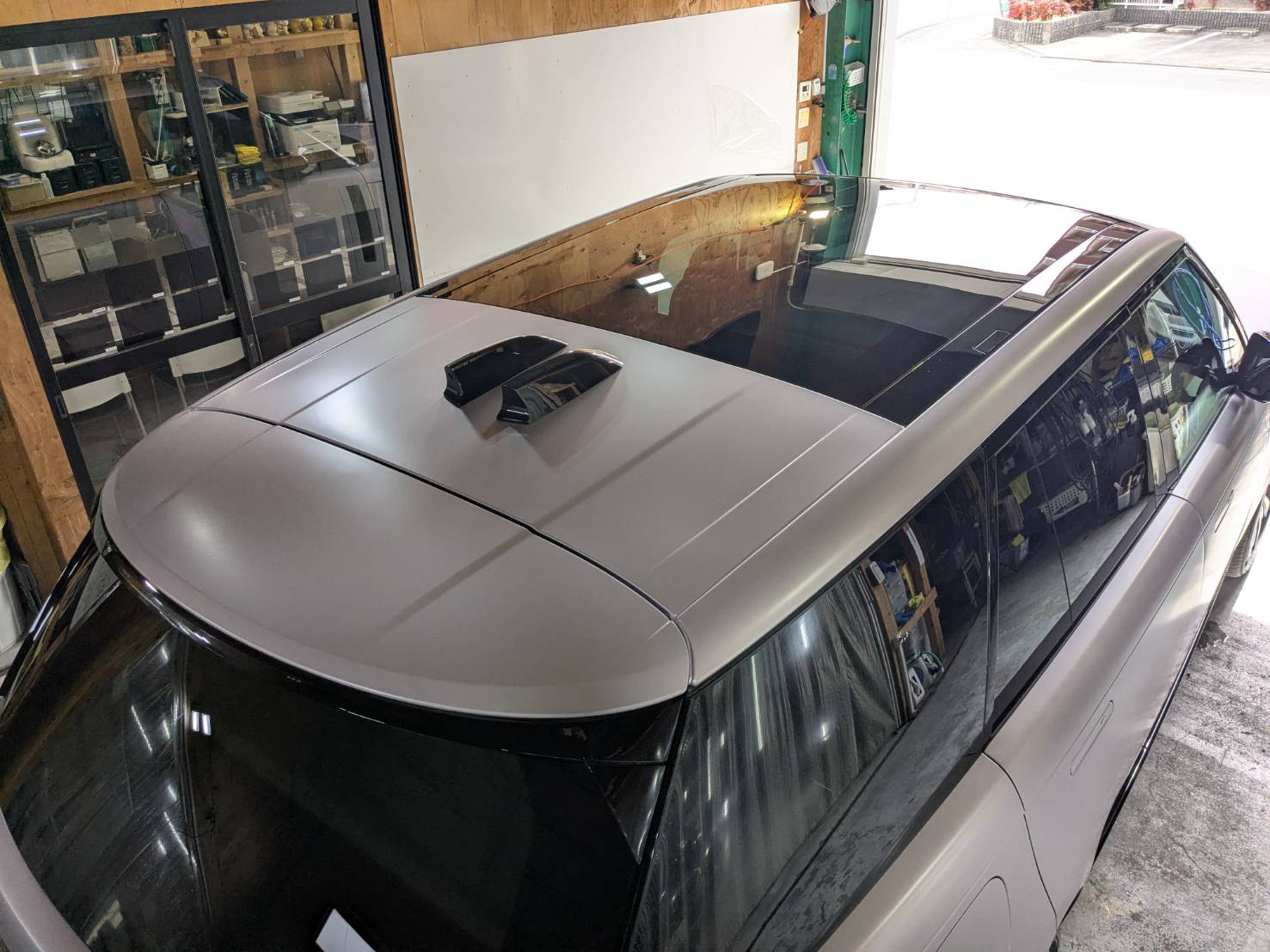 その他輸入車 施工の様子