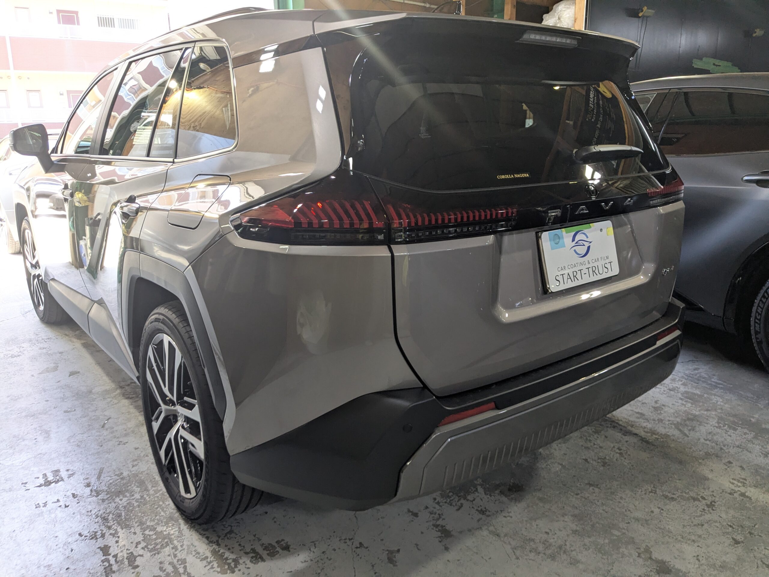 トヨタ RAV4 2026 施工の様子