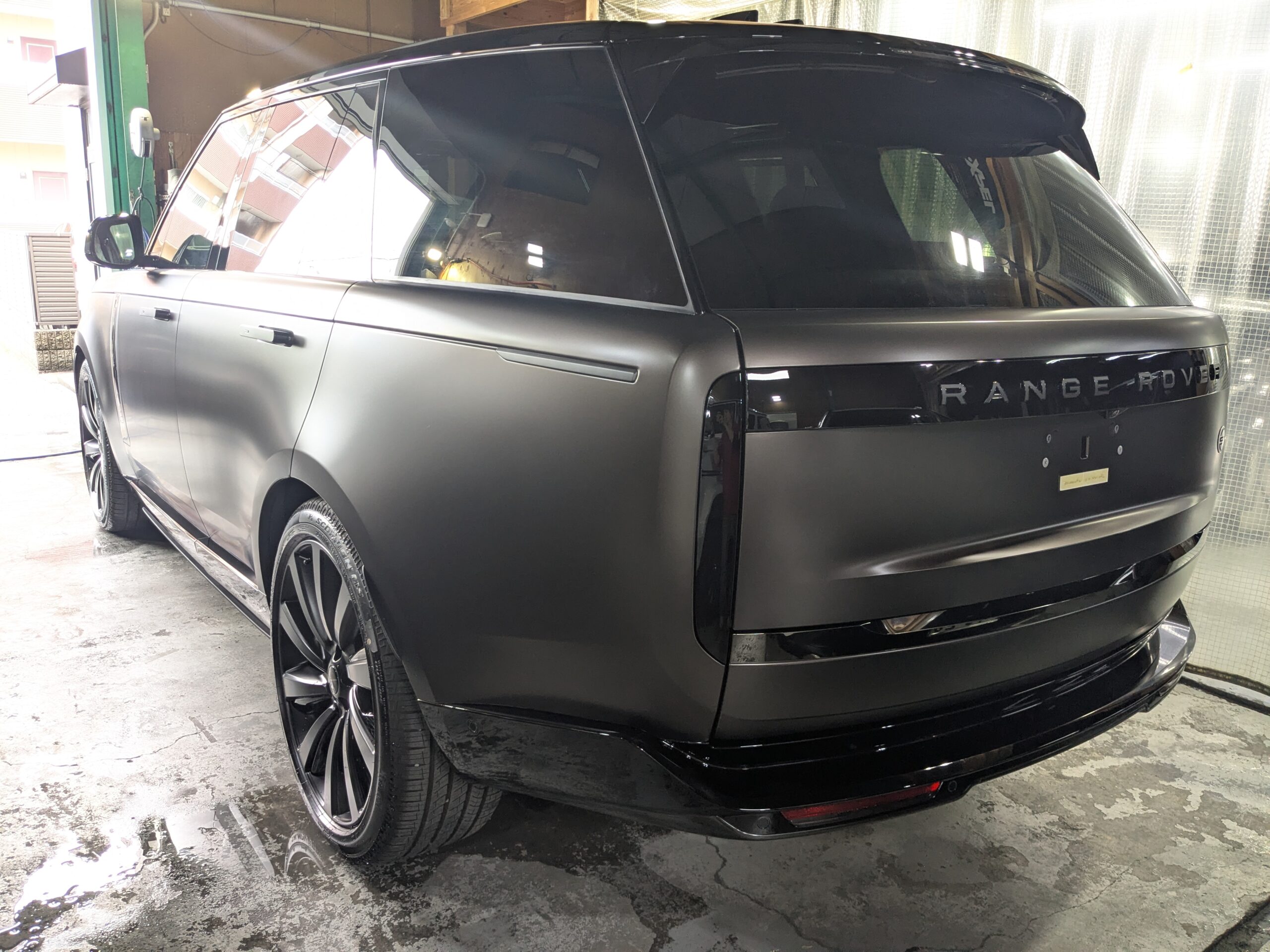 その他輸入車 施工の様子