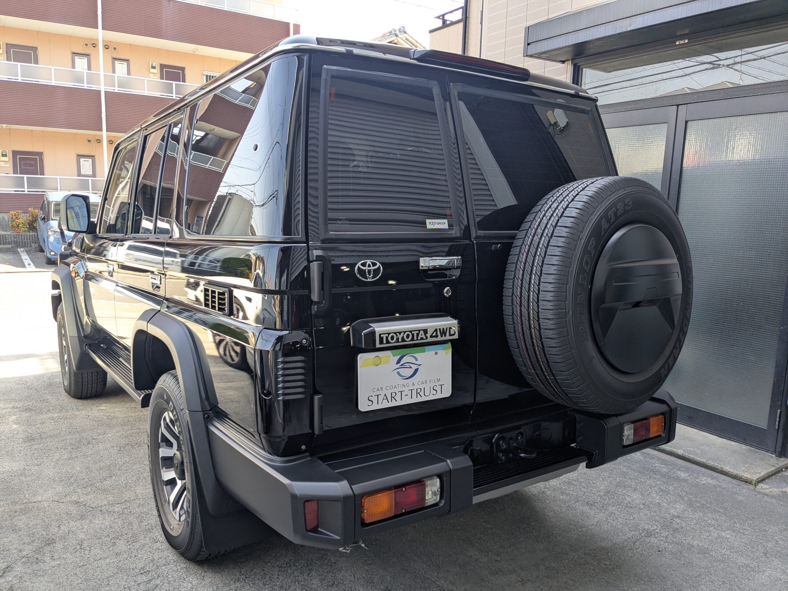 トヨタ ランドクルーザー70 2026年式 施工の様子